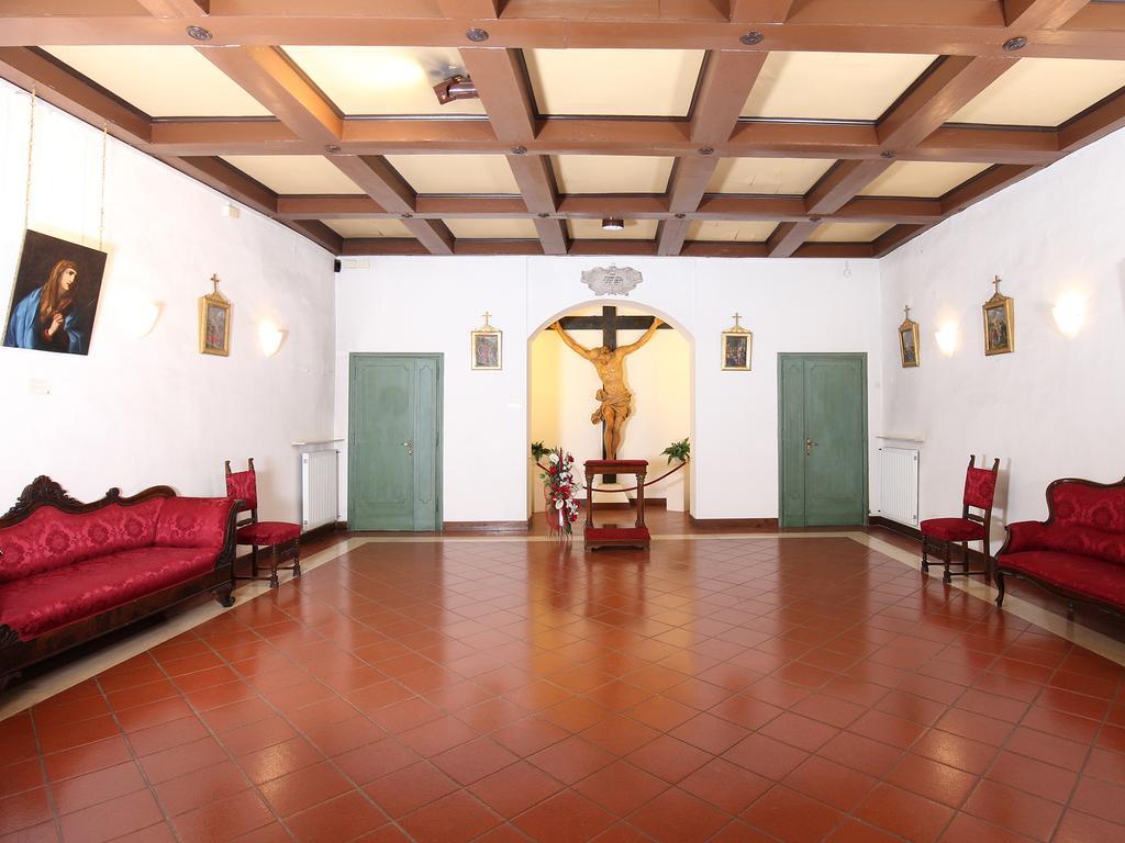 Casa Di Santa Francesca Romana A Ponte Rotto Dış mekan fotoğraf
